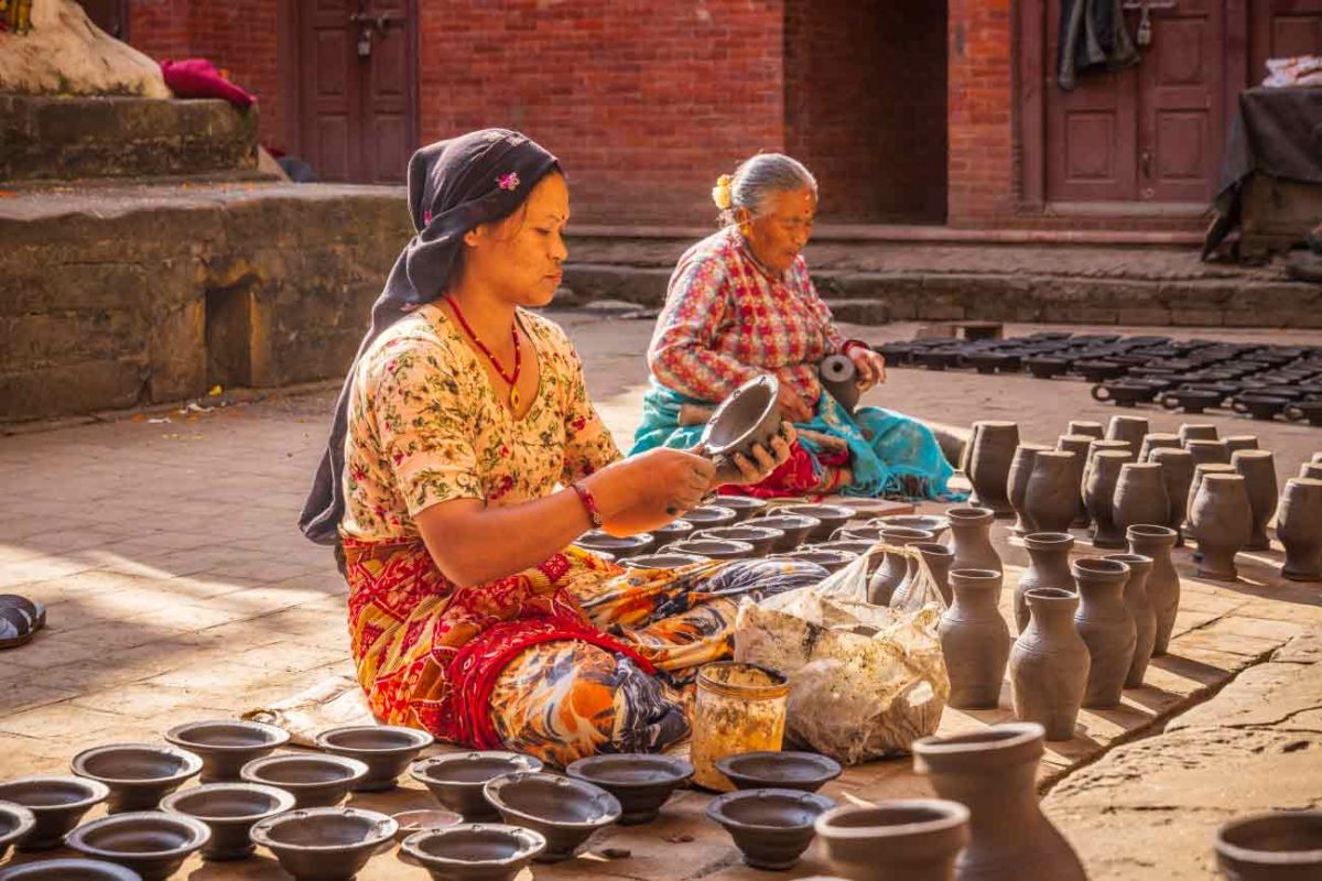 Toepfern-in-Nepal-1200×800